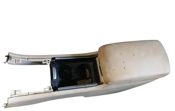 Subaru B9 Tribeca Armrest