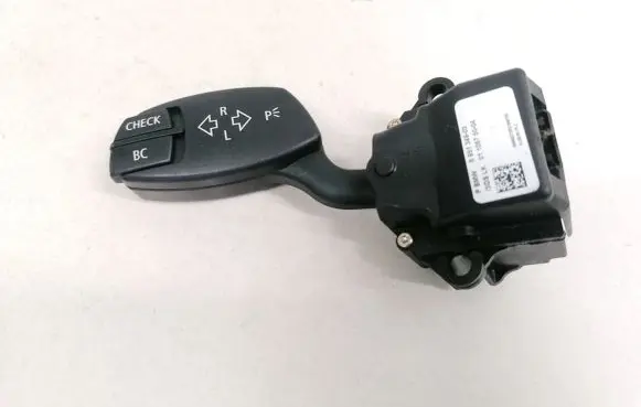 BMW 5 E60 E61 Indicator stalk 695134903 0110675006