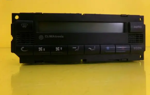 Volkswagen PASSAT B5 Climate control unit