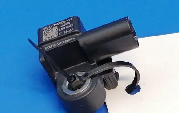 Land Rover Evoque II Airbag deployment crash/impact sensor JPLA14B006DA