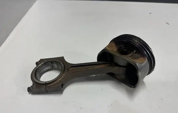 BMW X5 E53 Piston with connecting rod 7148 X39