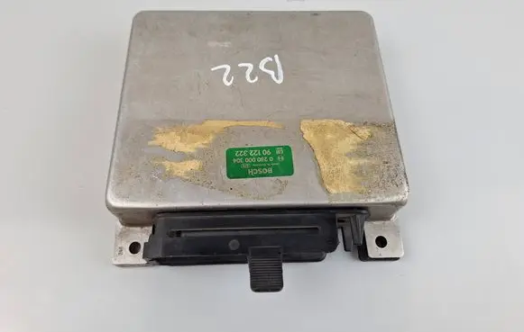 Opel Kadett E Engine control unit/module 90122322 0280000304