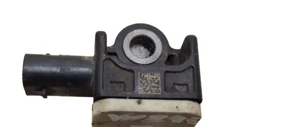 Mercedes-Benz B W246 W242 Airbag deployment crash/impact sensor A1668210151 56054085AA 024120528