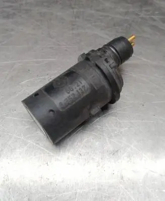BMW 5 E39 Parking PDC sensor 8352137