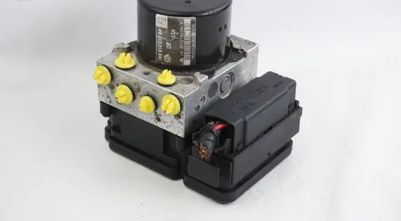 Audi A3 S3 8P ABS Pump 1K0614517BD 1K0907379AD