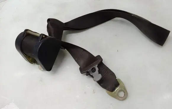 Volkswagen I LT Front seatbelt