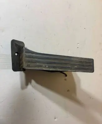 BMW X5 E70 Accelerator throttle pedal 6852644