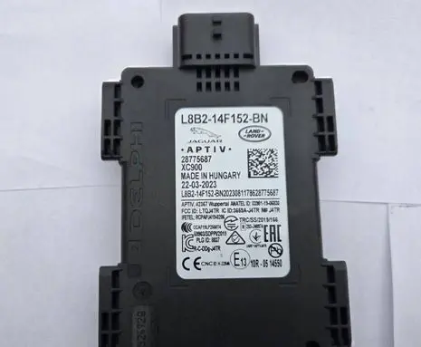 Land Rover Defender Distronic sensor radar L8B214F152BN 28775687