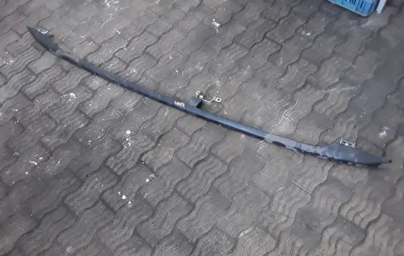 Volkswagen PASSAT B7 Roof bar rail NOCODE