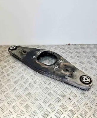 Mercedes-Benz SL R230 Rear differential/diff mount bracket 2303522206 A2303522206