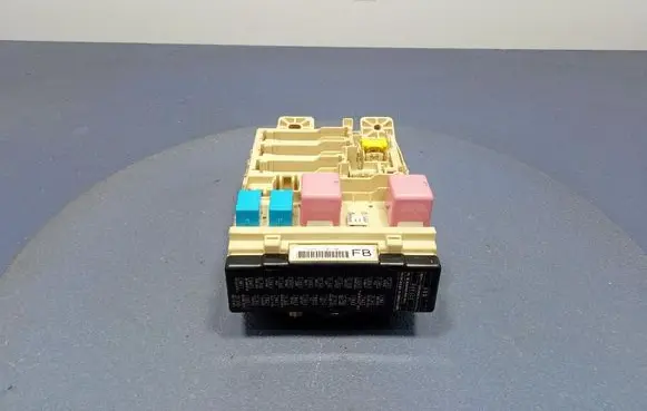 Cadillac SRX Fuse box set 
