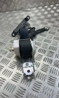 Toyota Corolla Verso AR10 Third row seat belt H073818