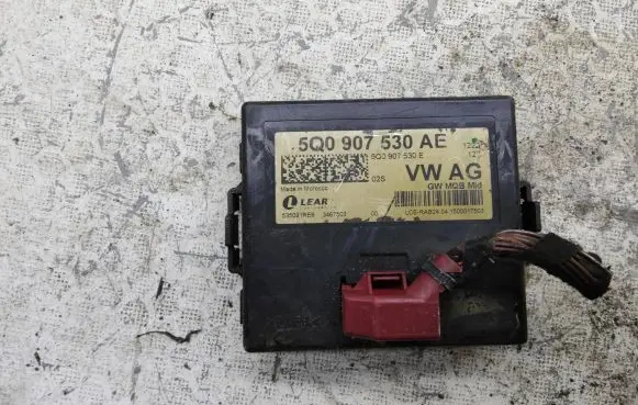 Volkswagen Golf Sportsvan Gateway control module 5Q0907530E 5Q0907530AE 535091RE6