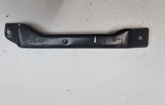 Audi A6 S6 C6 4F Radiator support slam panel bracket 4F0809891