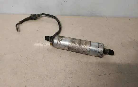 Audi A5 8T 8F Fuel injection high pressure pump 8k0906095