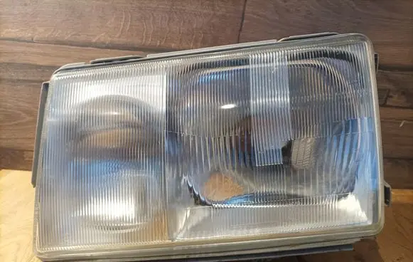 Mercedes-Benz E W124 Headlight/headlamp