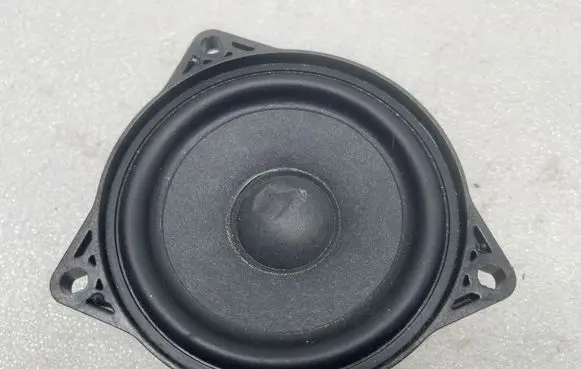 Tesla Model 3 Panel speaker 107974200A 0704211520A 434107869361