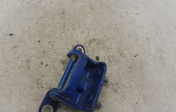 Nissan X-Trail T31 Front door upper hinge NOCODE