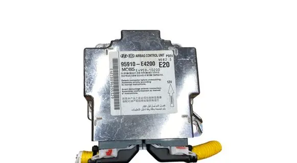 KIA Soul Airbag control unit/module 95910F4200 E495910200
