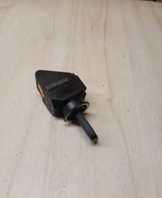 Mercedes-Benz E W210 Ignition lock 33000201 2105450008 2030317690206105