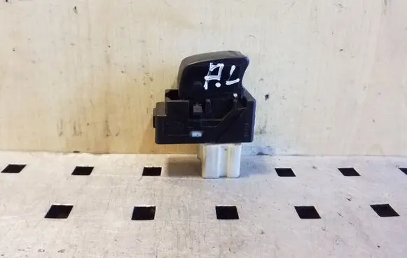 Subaru Forester SG Electric window control switch