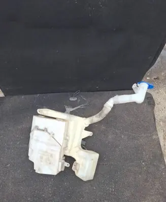 Ford S-MAX Windshield washer fluid reservoir/tank 6M2117B613 6M2113K163 7S7117B613