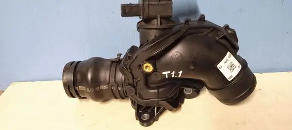 Audi A5 EGR valve line/pipe/hose 04L129135H