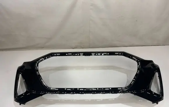 Audi e-tron Front bumper