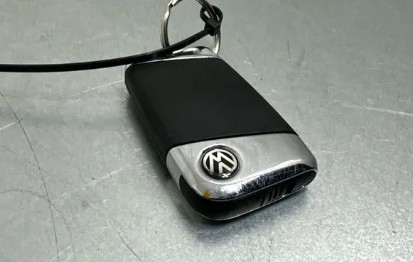 Volkswagen PASSAT B8 Ignition key/card 3G0959752AL