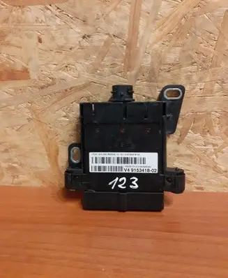 BMW 5 F10 F11 Current control relay 9153418 V4915341802