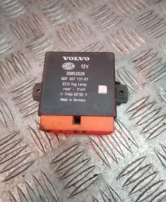 Volvo S40, V40 Light module LCM 30852028