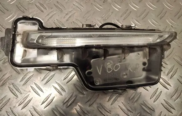 Volvo V60 LED Daytime headlight 31353289 89209135 1W135V