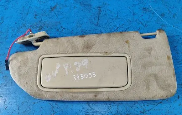 Volvo XC70 Sun visor 39823348