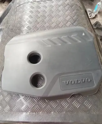 Volvo V50 Engine cover (trim) M738A SP06464