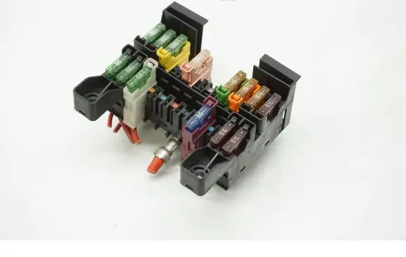 Mercedes-Benz E AMG W211 Fuse box set 2115450301 1394331-1