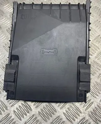 Volkswagen Caddy Fuse box set 1K0937125A 014189871 1K0937132F