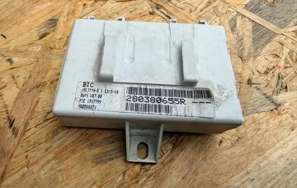 Renault Megane III GPS navigation control unit/module 280380655R
