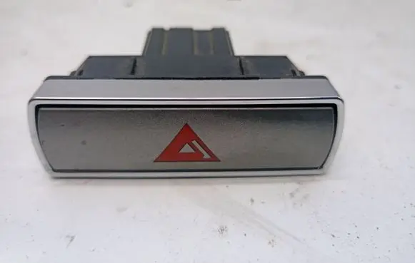 Ford Mondeo MK IV Hazard light switch 13A350AA 6M2T 13062007