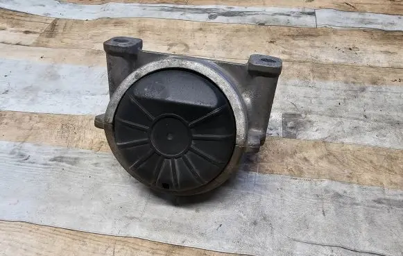 Audi A5 8T 8F Engine mount bracket