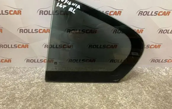 Opel Insignia A Rear vent window glass E443R000055