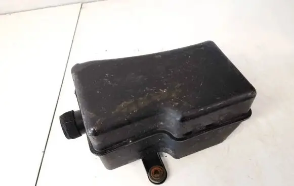 Intake resonator