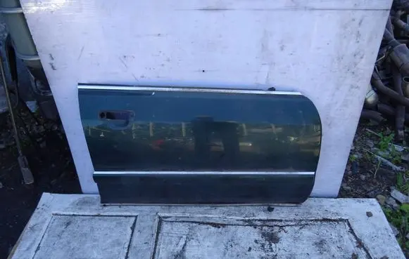 Audi A8 S8 D2 4D Front door