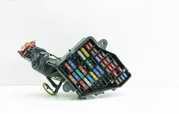 Volkswagen Golf IV Fuse box set 8D1941824