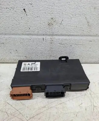 Peugeot 407 Seat control module 9662793380