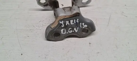 Toyota Yaris Rear door upper hinge