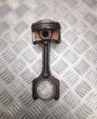 BMW 1 F20 F21 Connecting rod/conrod 11247621253
