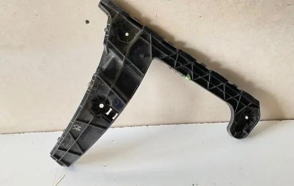 Audi A5 Rear bumper mounting bracket 8W6807453