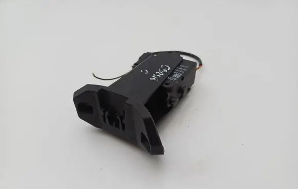 Opel Corsa C Central locking motor 90587326