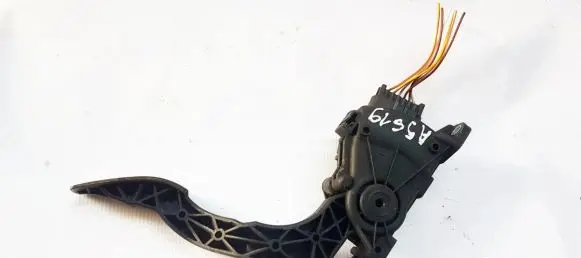 Ford Fusion Accelerator throttle pedal 6PV00856700 2S61-9F836-AA