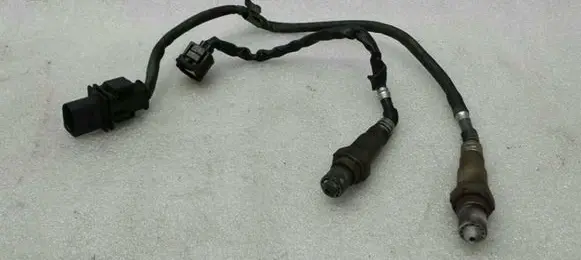 Mercedes-Benz C W204 Lambda probe sensor A0035427018 A0045420718